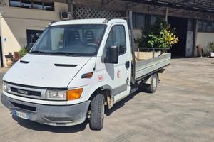 Iveco DAILY 29L11 CASSONE DA 380