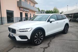Volvo V60 Cross Country D4 AWD Geartronic ***TENUT