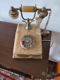 Telefoni 