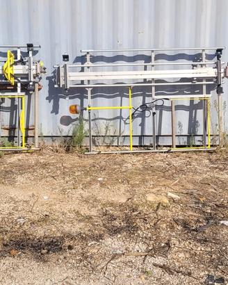 Slitte portascale basculante per furgone