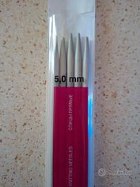 Set 5 ferri da maglia dritti 5 mm – 20 cm
