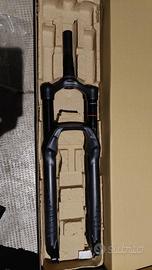 Forcella Rock Shox Revolution