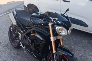 Triumph Speed triple 1050