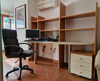 Scrivania - Libreria - Cassettiera 