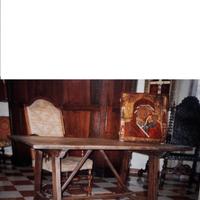 ANTICO TAVOLO LOMBARDO A CAPRETTA  PRIMA META' 700