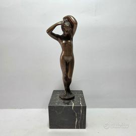 Scultura in bronzo donna nuda primi '900