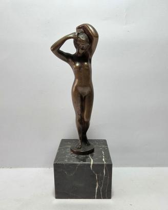 Scultura in bronzo donna nuda primi '900