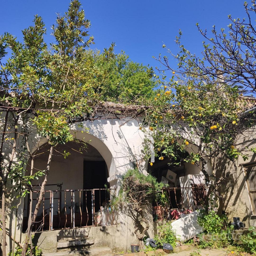 Casa – Santu 'Asili 'e Monti/San Basilio, Casteddu/Cagliari - Altro