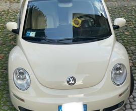 VOLKSWAGEN New Beetle - 2008