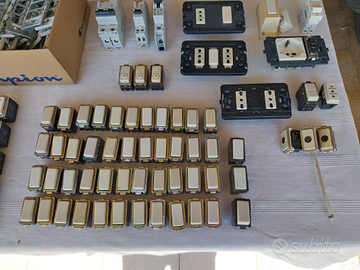 Materiale elettrico B-Ticino e Vimar