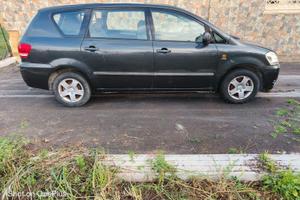 TOYOTA VERSO 2.0 TDI