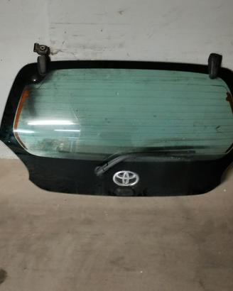 lunotto posteriore Toyota Aygo 