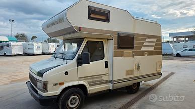 Hymer Vintage camper (1990) - Piccolo, Agi