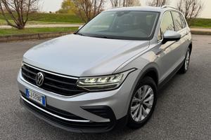 Volkswagen Tiguan 2.0 TDI 150 CV SCR DSG Life