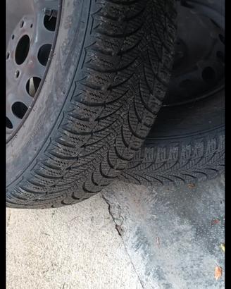  2 gomme invernali 175 65 14 