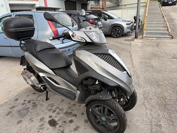 Piaggio MP3 300 hpe - 2011