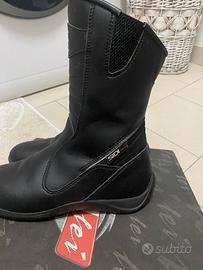 Stivaletti per moto da donna