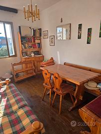 arredamento tirolese panca sedie in legno di pino 