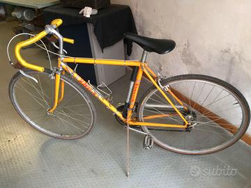 Morello bici da corsa 1975