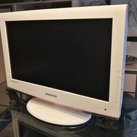 Televisore Samsung Bianco mod. LE19B541CAW