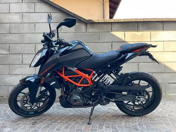 KTM 390 DUKE MY 2023 BLACK