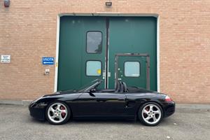 Porsche Boxster 3.2i 24V cat S