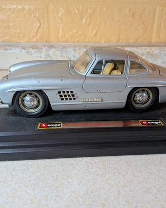 Burago Mercedes-Benz 300 SL 1954 1/24  