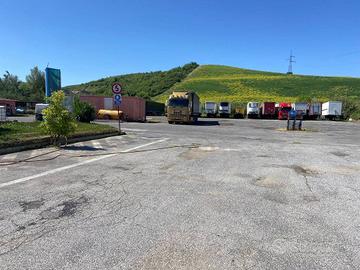 Terreno di 9000 m² a Monterotondo