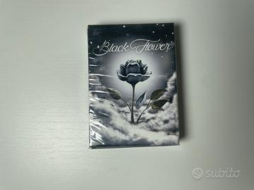 Carte Black flower Jack Nobile