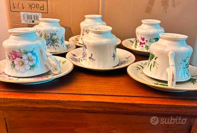 set tazze e piattini Marchio Royal Albert