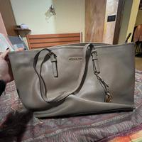 Michael kors tote bag