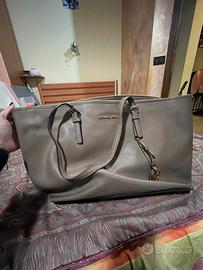 Michael kors tote bag