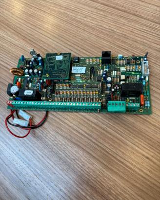 Tecnoalarm scheda CPU centrale allarme TP8-64