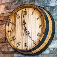 Orologio rustico in legno