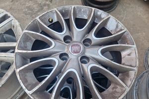 Cerchi in lega 15 Fiat Grande punto evo