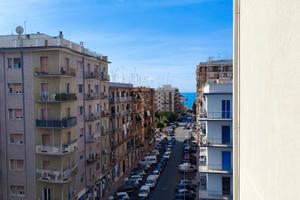 Corso Italia n67, No Agenzia.