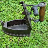 Ferro da stiro d'epoca