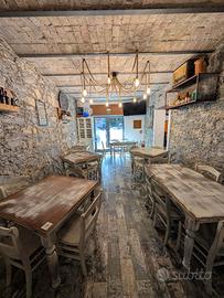 PIZZERIA con tavoli e da asporto