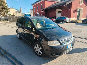 Volkswagen Touran 2005 2.0 TDI 140cv