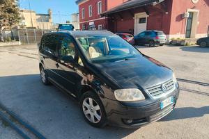 Volkswagen Touran 2005 2.0 TDI 140cv