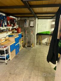 INDRO MONTANELLI - Posto moto in box privato