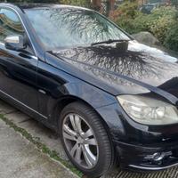 Mercedes c 200 kompressor (w204)