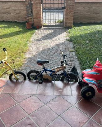 Quad elettrico e bicicletta