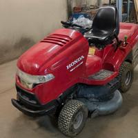 rattorino rasaerba HF 2622 - Honda

