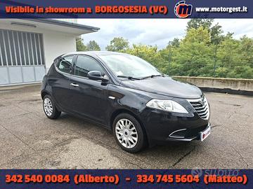 Lancia Ypsilon 5 Porte Ypsilon 1.2 8v Silver c/cli