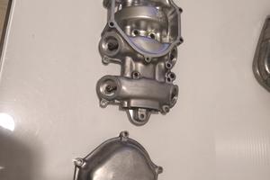 Coperchio Testa Valvole + coperchio sfiato olio