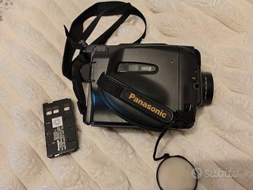 videocamera Panasonic con accessori