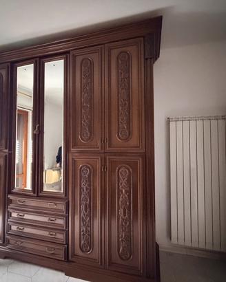Armadio in legno