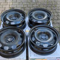 Cerchi Auto 16" in ferro + Copricerchi Opel