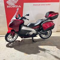 Honda integra 700 - 2012